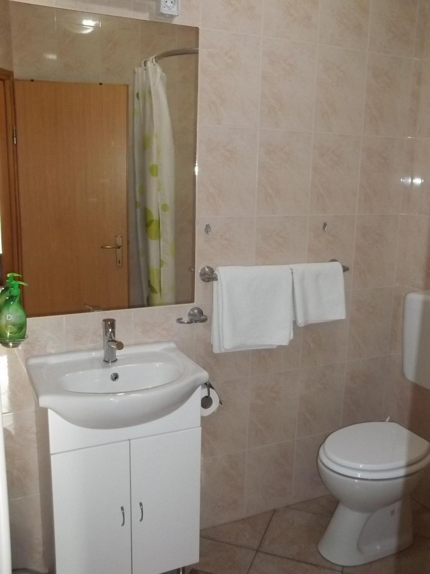 Apartments Bozic Grabovac  Rum bild