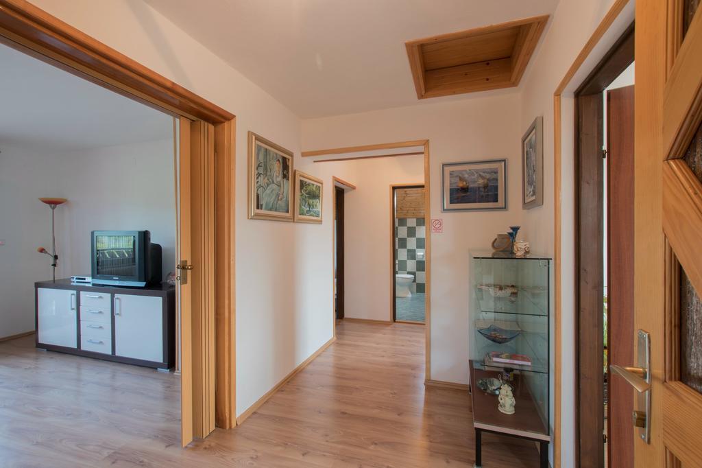 Apartments Bozic Grabovac  Exteriör bild